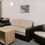 ニキ 3*