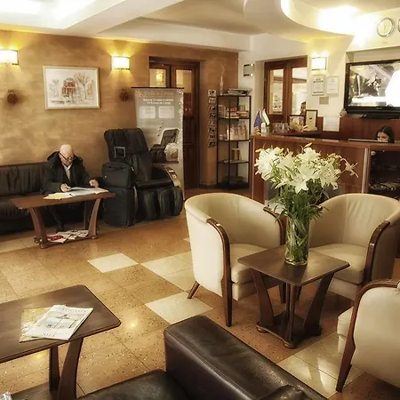 Niky Hotel 3*