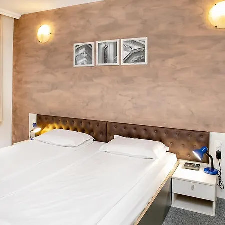 Hotel Niky