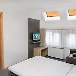 Niky Hotel